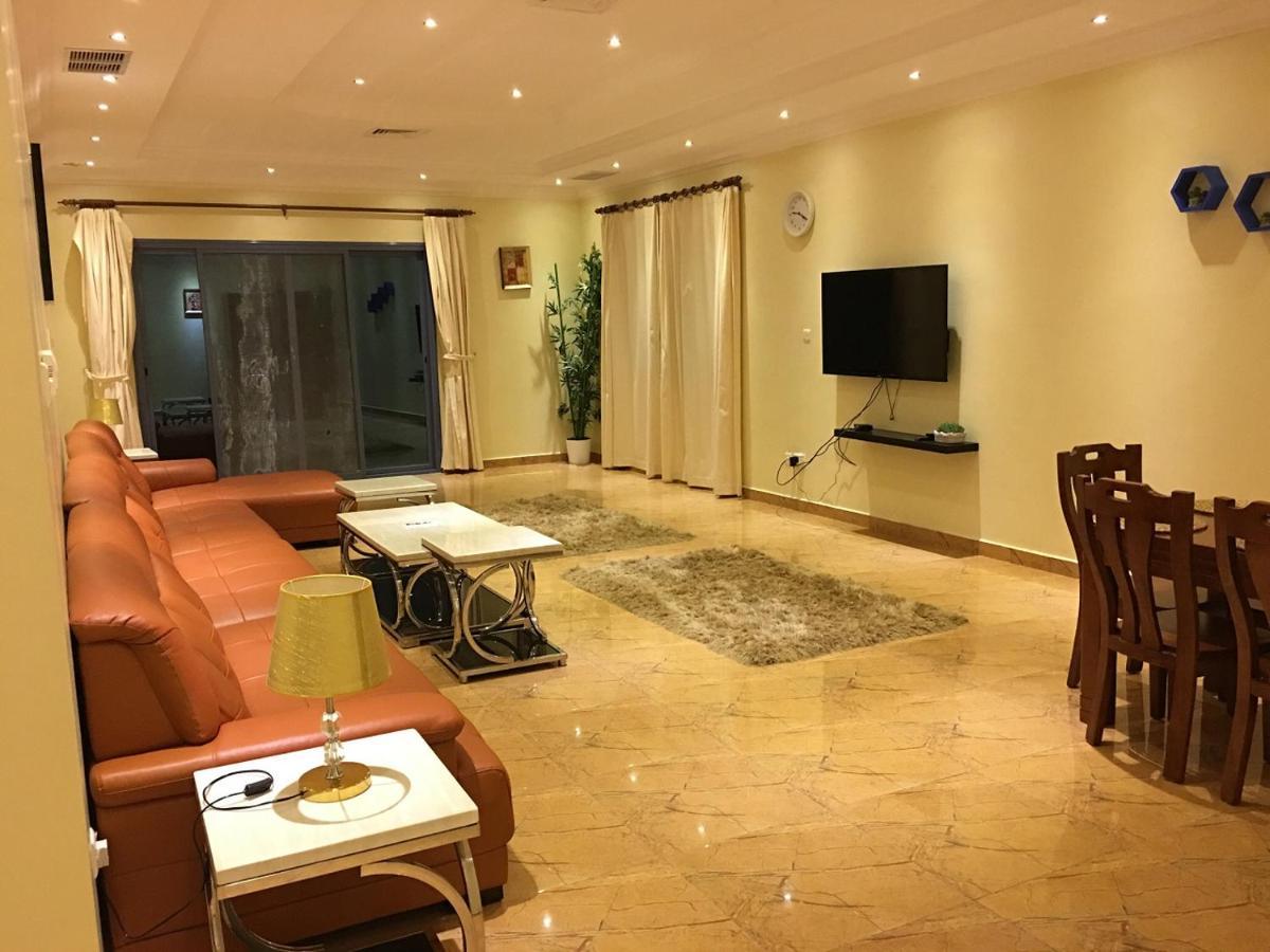 منتجع اليال Alyal Resort Al Khiran Exterior photo