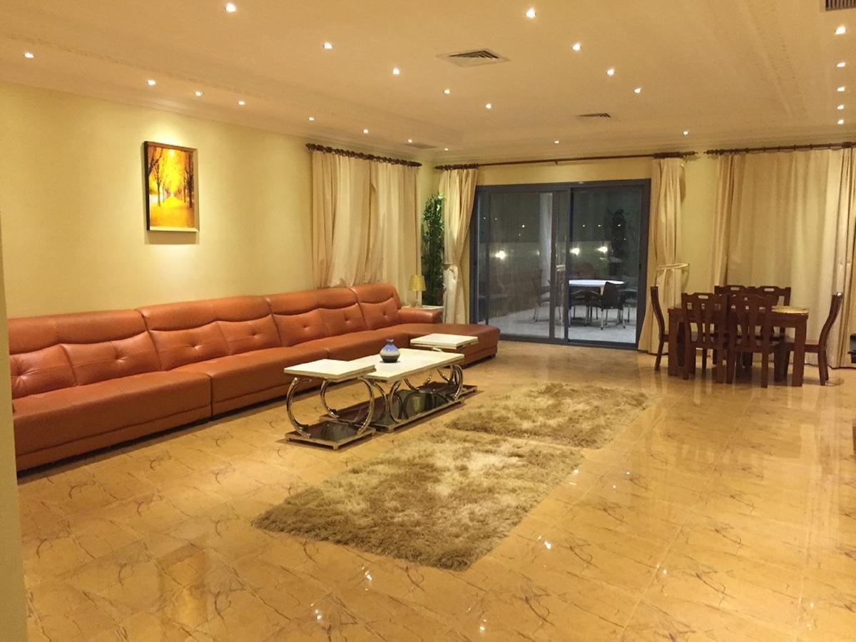 منتجع اليال Alyal Resort Al Khiran Exterior photo